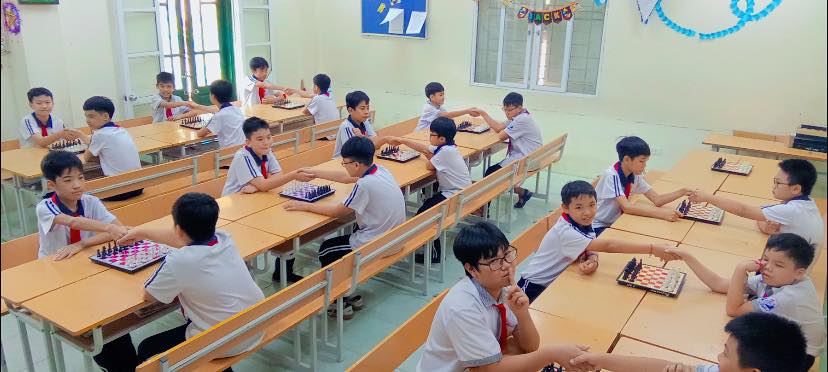 THCS KIM NỖ KHỞI TRANH GIẢI CỜ VUA TRONG NGÀY HỘI THỂ THAO HỌC SINH NĂM HỌC 2024 – 2025