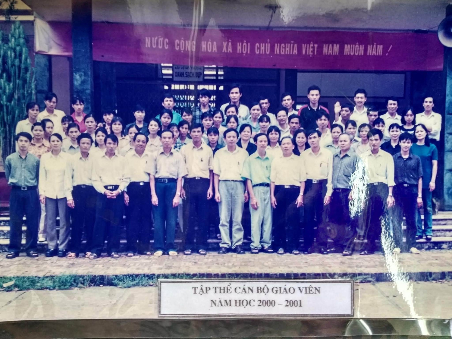 TRƯỜNG THCS KIM NỖ – 63 NĂM MỘT CHẶNG ĐƯỜNG GIEO HẠT